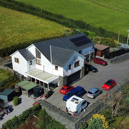 Y Grange Bed and Breakfast Llanfihangel-y-Creuddyn Buitenkant foto