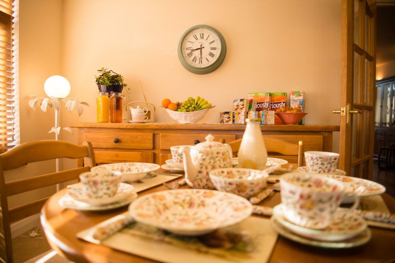 Y Grange Bed and Breakfast Llanfihangel-y-Creuddyn Buitenkant foto