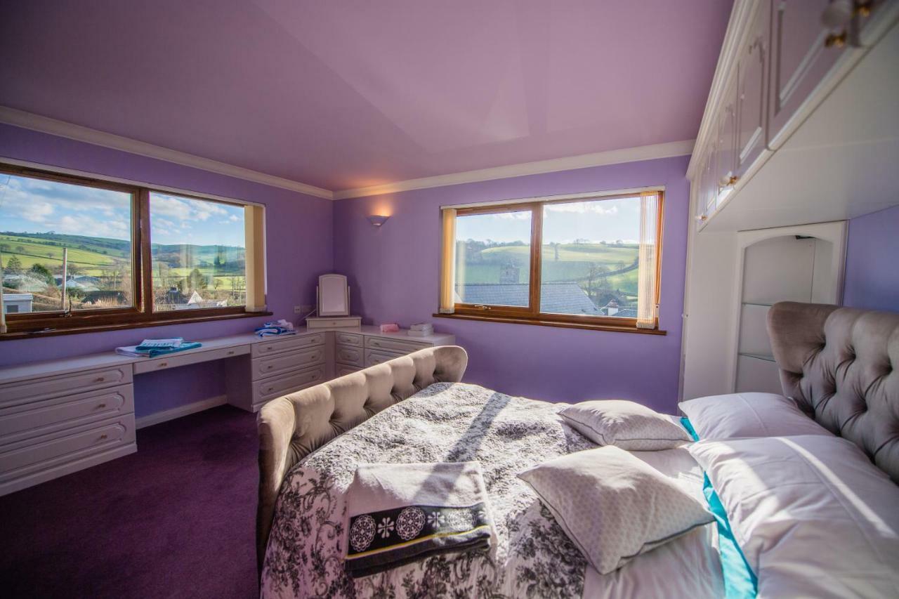 Y Grange Bed and Breakfast Llanfihangel-y-Creuddyn Buitenkant foto